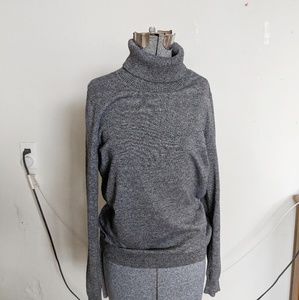 Turtle neck sweater